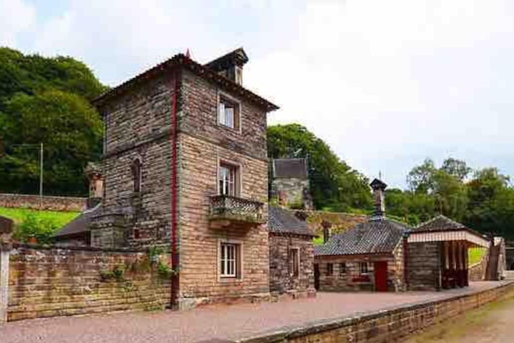 Woodbine Cottage-Part Of Alton Cottages Экстерьер фото